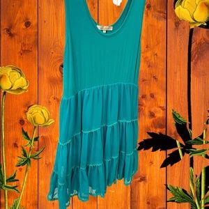 Green Flowing Dress Perfect for Spring/Summer Dates